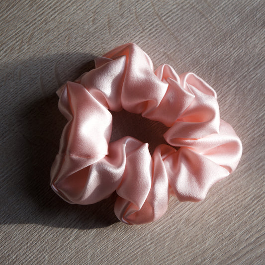 Pink mulberry silk scrunchie