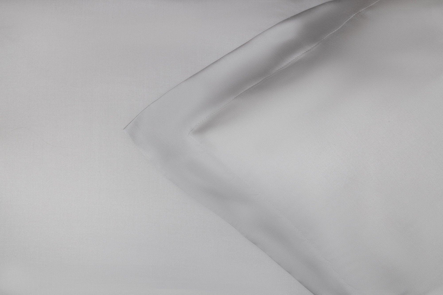 Grey vegan silk pillowcase