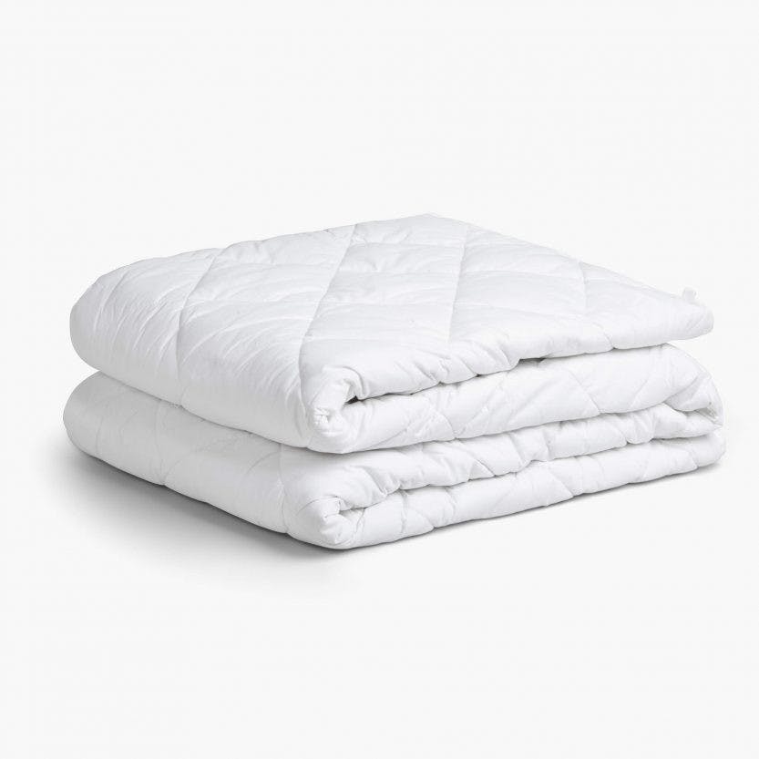 A white weighted blanket