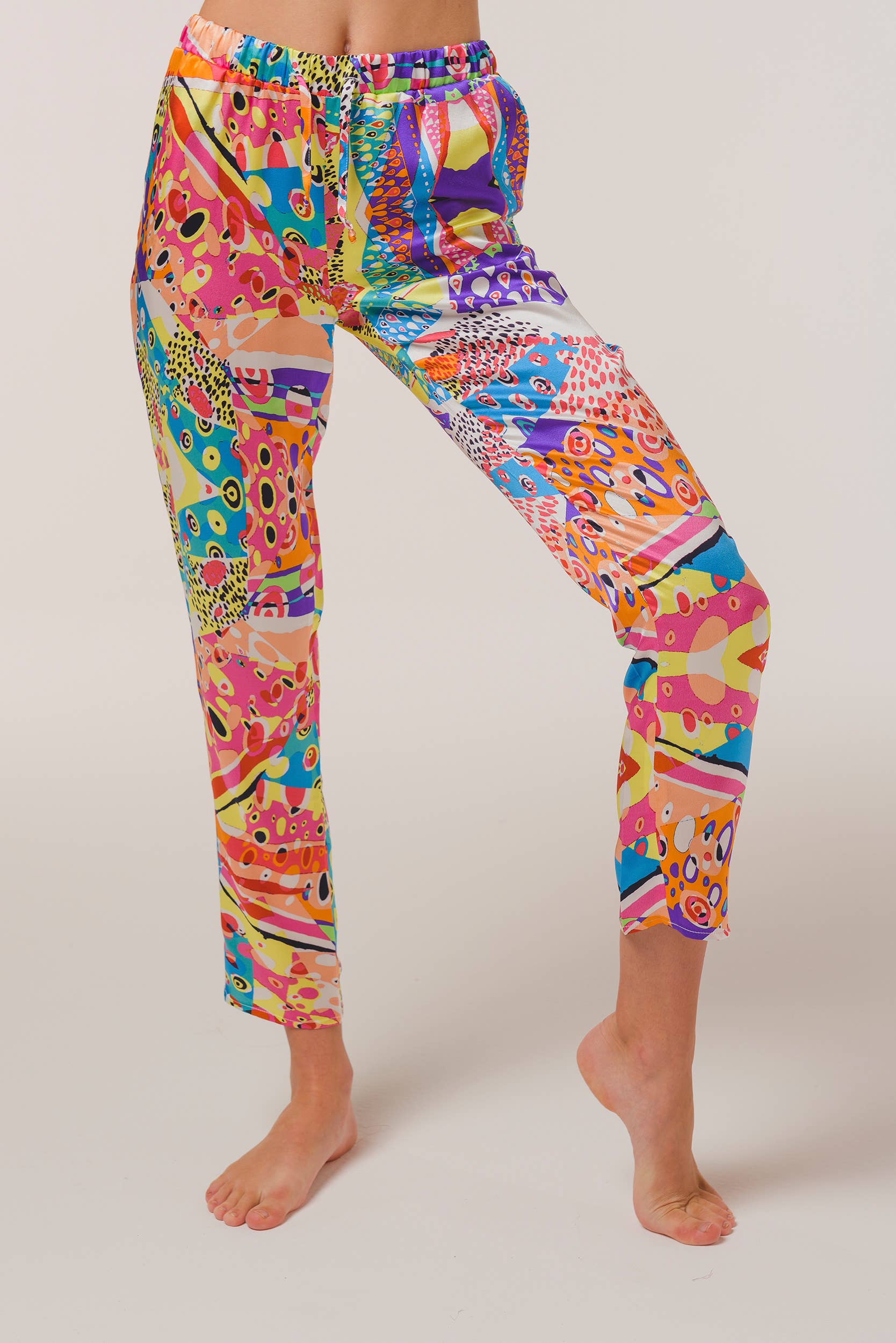 Silk Pyjama trousers with harlequin print